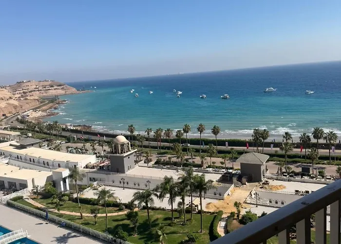 Apartment بورتو السخنة *